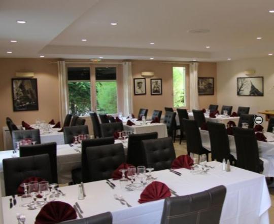 Logis Lhotel Restaurant Antony Verrieres Le Buisson Massy  Exteriör bild